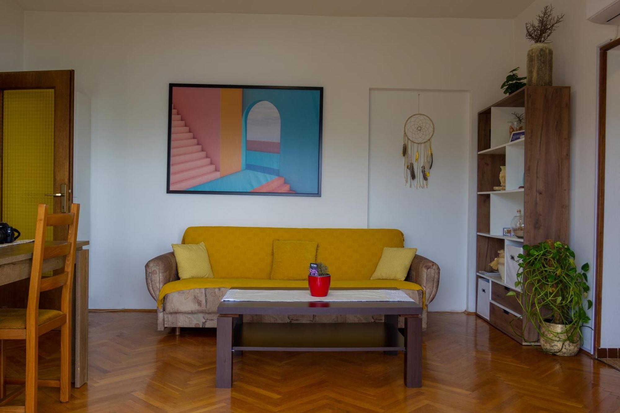 شقة Sea View Retreat With 170Mbps Wifi And Sunny Balcony كاستاف المظهر الخارجي الصورة